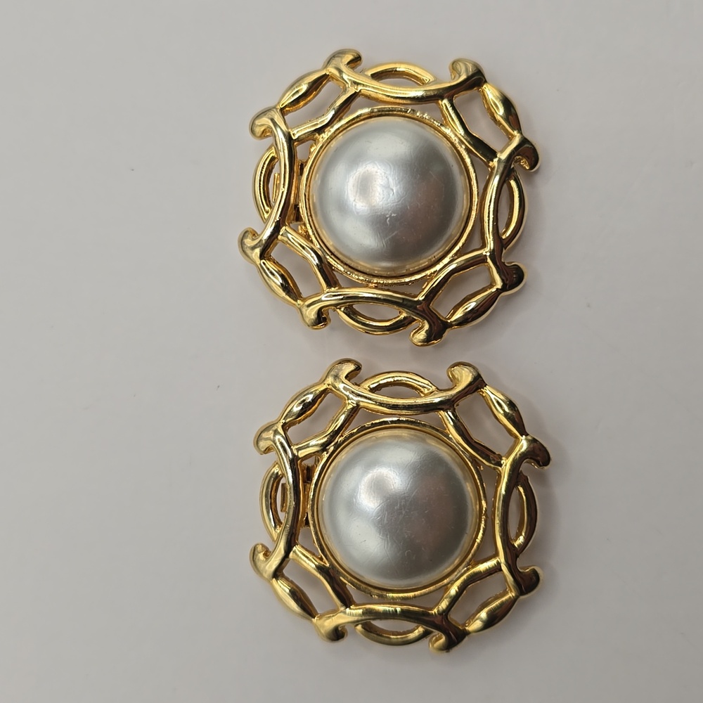 Vintage Bluette Faux Pearl Gold Tone Shoe Clips